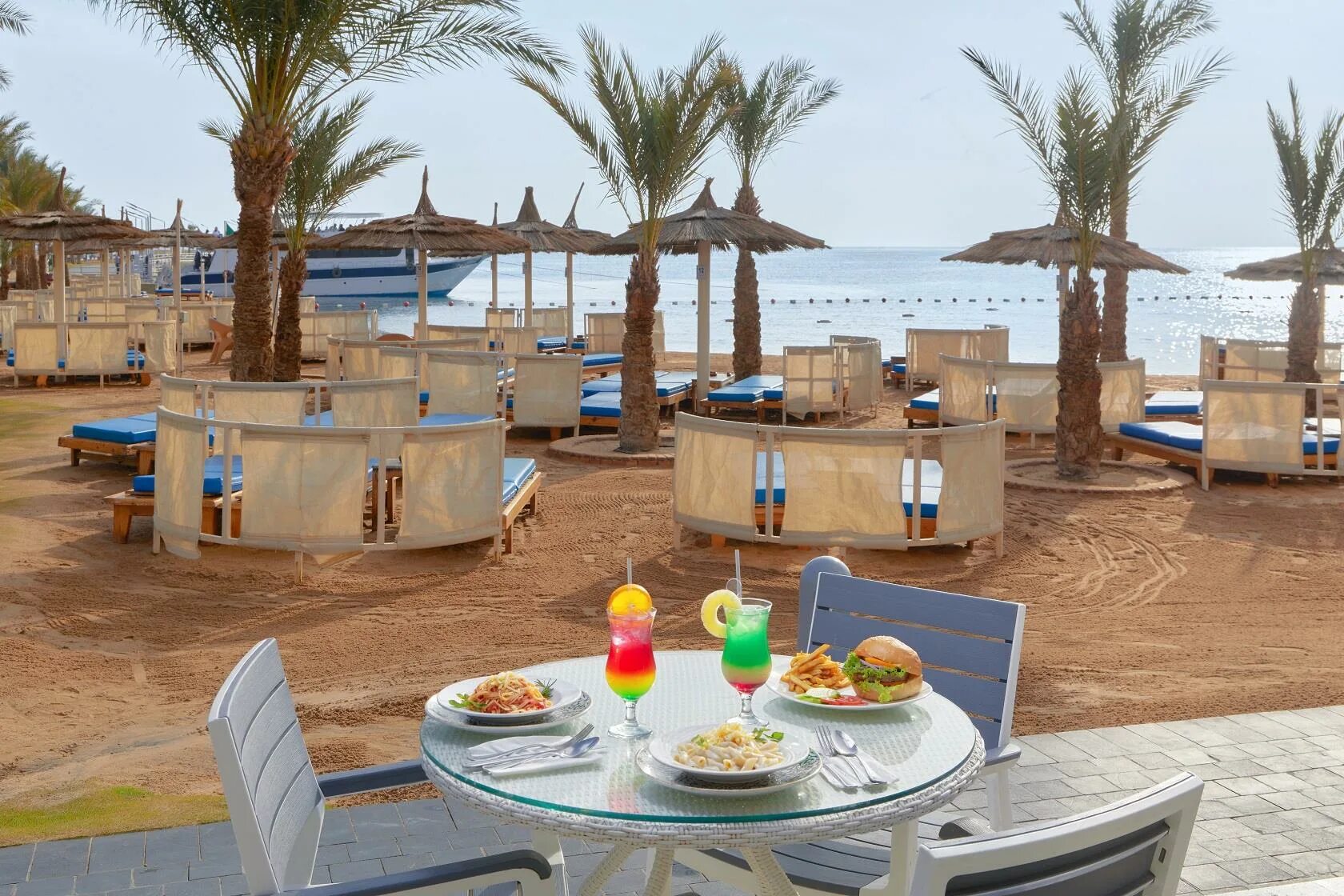 Санрайз аква джой египет хургада. Pyramisa sahl hasheesh 5 египет хургада. Отель джи египет. Египет отель бель эйр. Архитектура эльгуна египет.