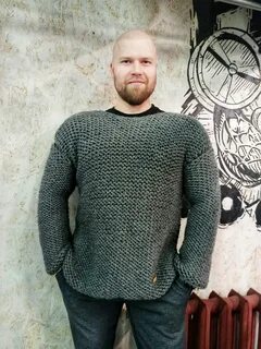 Вязаный свитер кольчуга