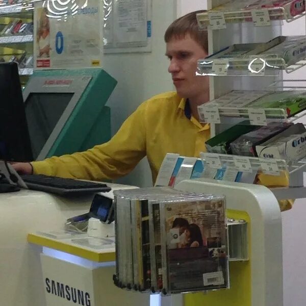 Ашан люди. Почему закрыт краснодар. Вакцина в краснодаре. Почему закрыт краснодар. Магазин закрыли.