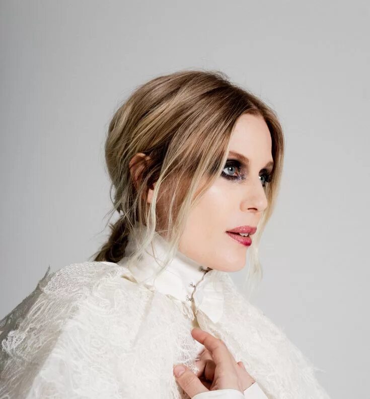 Myrkur. Myrkur folkesange. myrkur dronning ellisiv. &quot;myrkur&quot; &amp;&amp; ( исполнитель  группа  музыка  music  band  artist ) &amp;&amp; (фото  photo).