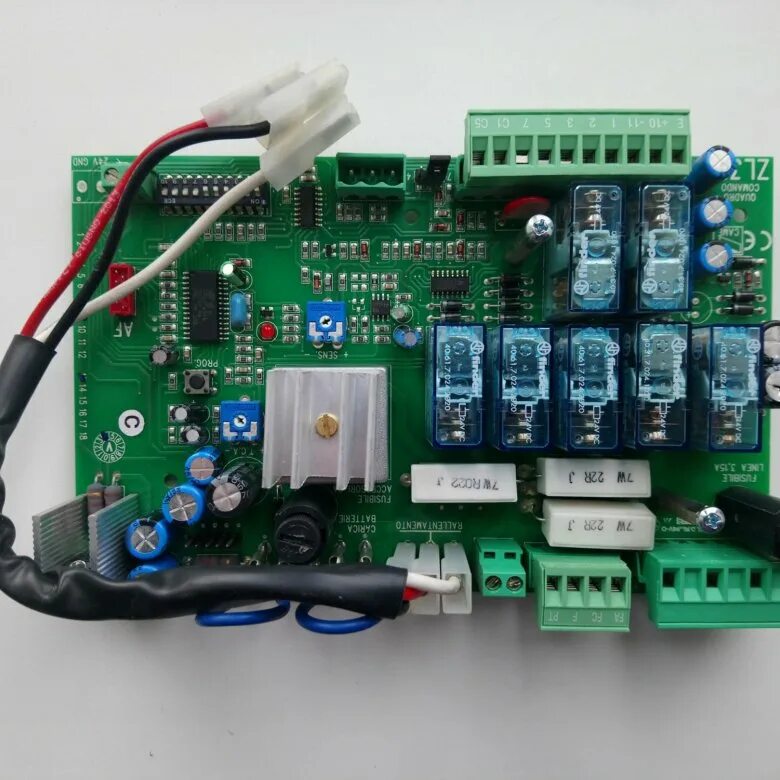 Плата управления шлагбаумом. Came 3199zl37f. Zl 37 блок управления. Плата zl37 шлагбаум came. Zl37f плата блока управления.
