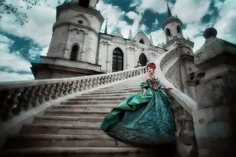 Девушка в замке
