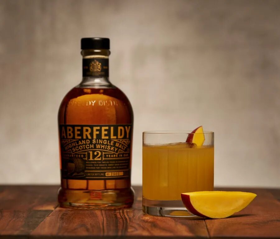 Виски Aberfeldy. Аберфелди торфяной. Скотч коктейль. Шотландский скотч коктейль.