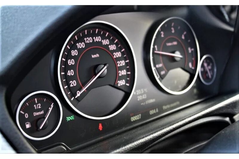 расширенная приборка bmw f30. Bmw f30 приборная панель подсветка. расширенная приборка. расширенная приборная панель f30. приборная панель bmw f25.