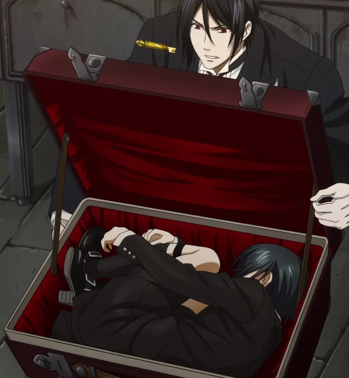 Тёмный дворецкий себастьян михаэлис. Себастьян михаэлис атлантик. Умирающий себастьян. Себастьян михаэлис кадр. Себастьян тёмный дворецкий скрины.