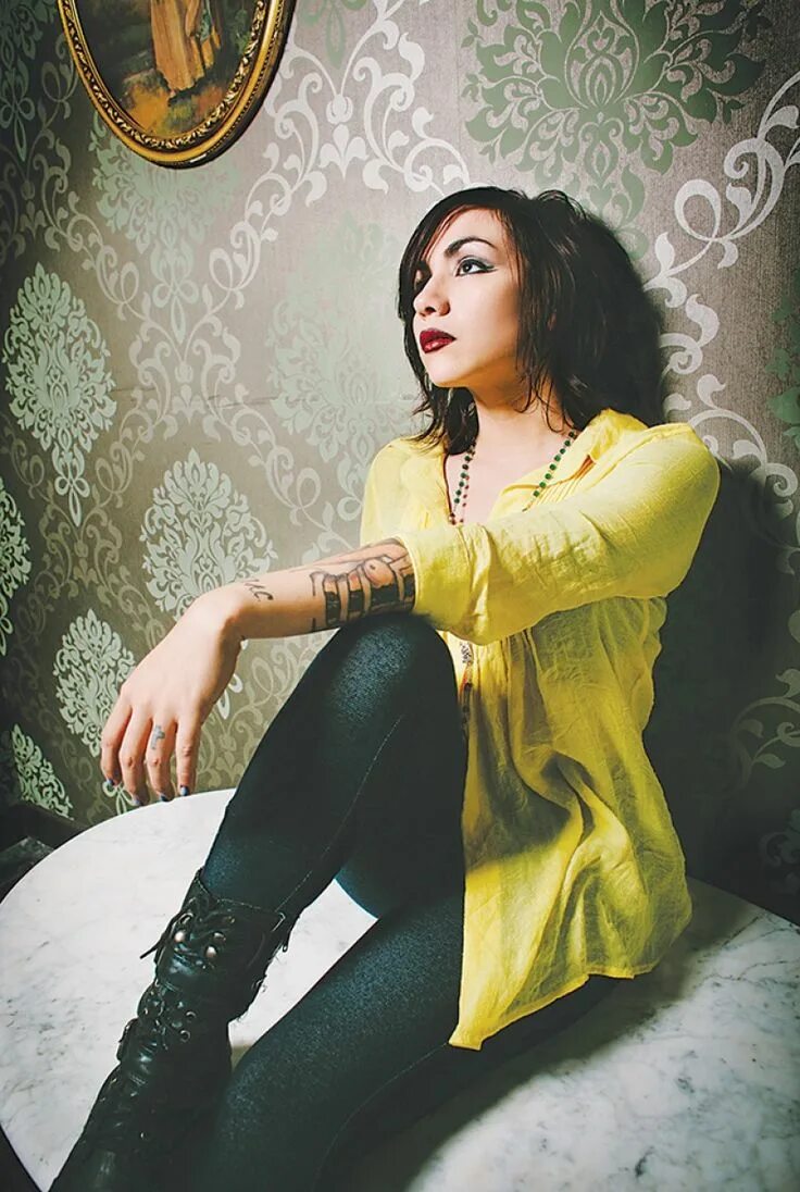 Nina diaz public. Nina l. Nina diaz public. Нина диаз сестра ника диаза. Нина диаз.