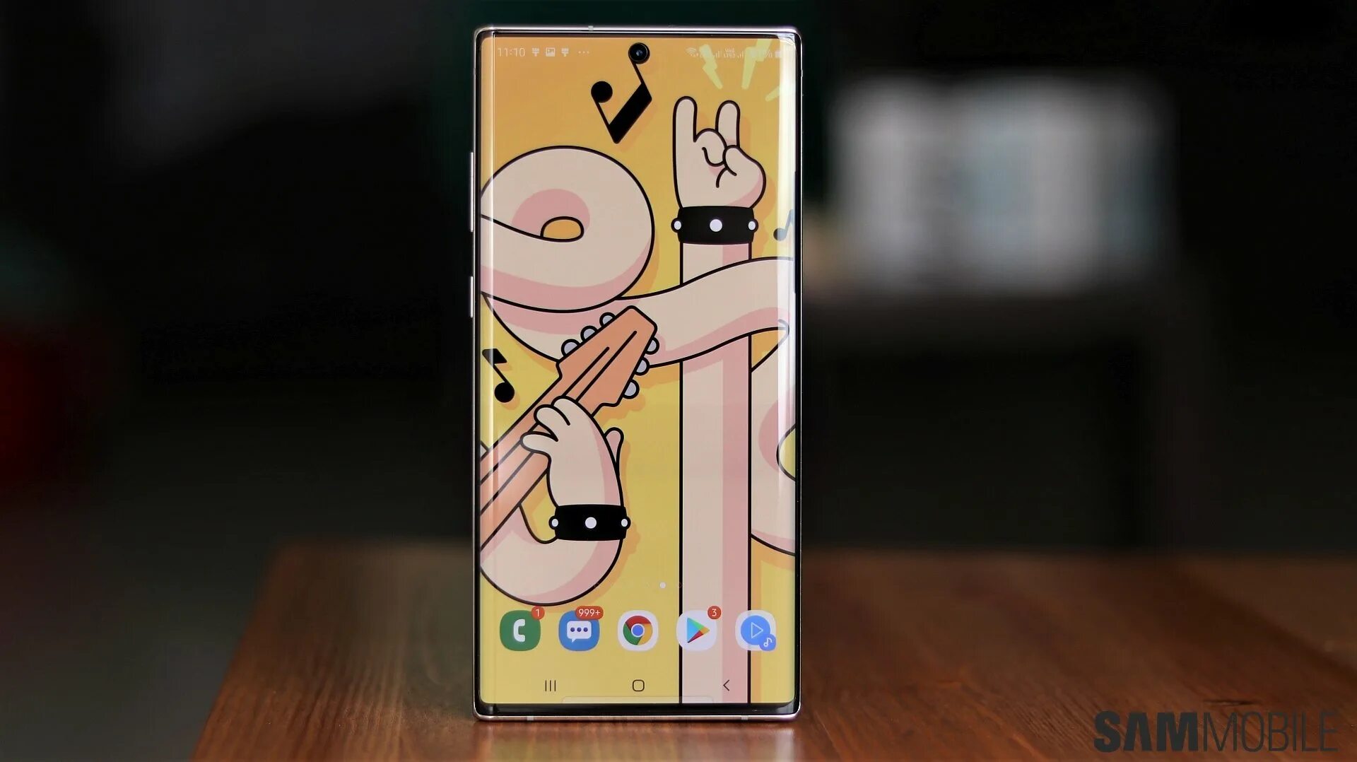 Обои ноте 9. Обои на Samsung Galaxy Note 10 Plus под камеру. Обои Samsung Note 10 Plus. Обои на самсунг Note 10. Обои на телефон Note 10+.