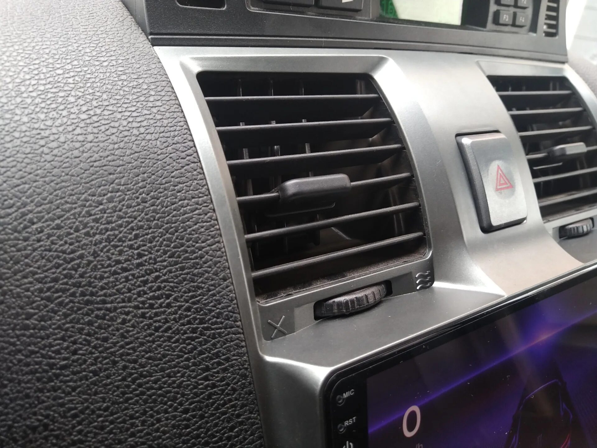 Магнитола teyes cc3 солярис. Teyes cc3 солярис. Teyes cc3 3/32. Магнитола teyes nissan leaf. Мазда teyes cc3.