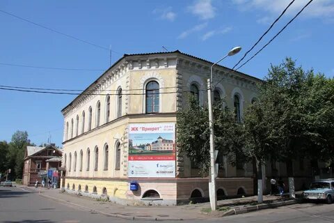 Гатчина ул красная 10
