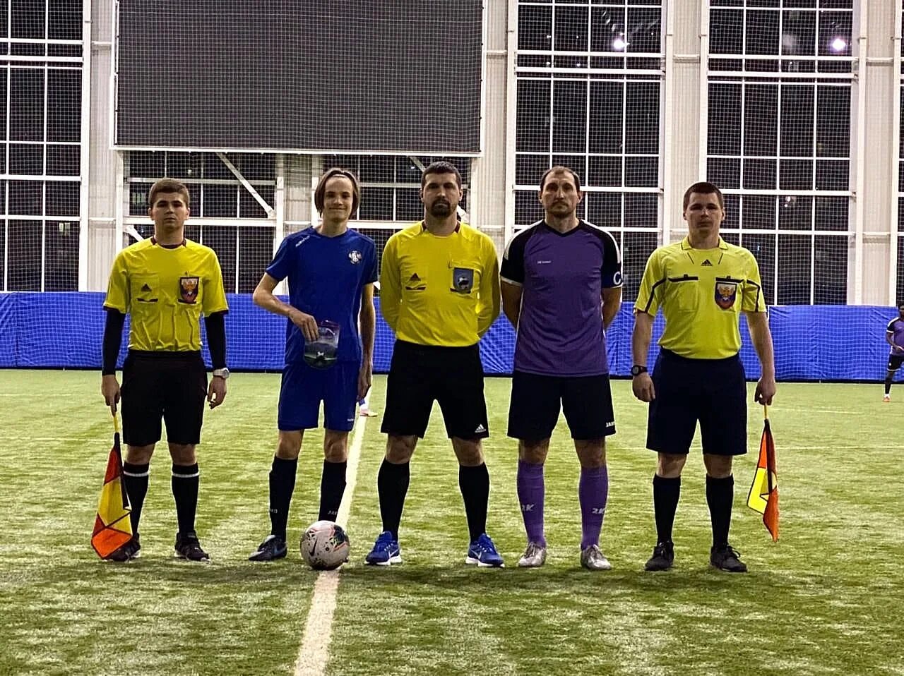 Мфф 2011. Мфф 2011. Шинник ярославль состав 2022. Сшор метеор 2. Футбольная команда спутник зеленоград.