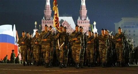 Вели военное положение
