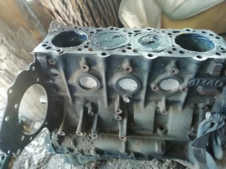 Блок цилиндров 1. Блок cummins isf 2. 6 ваз 21126. Блок двигателя perkins 2200. Блок цилиндров ваз 2108 1.