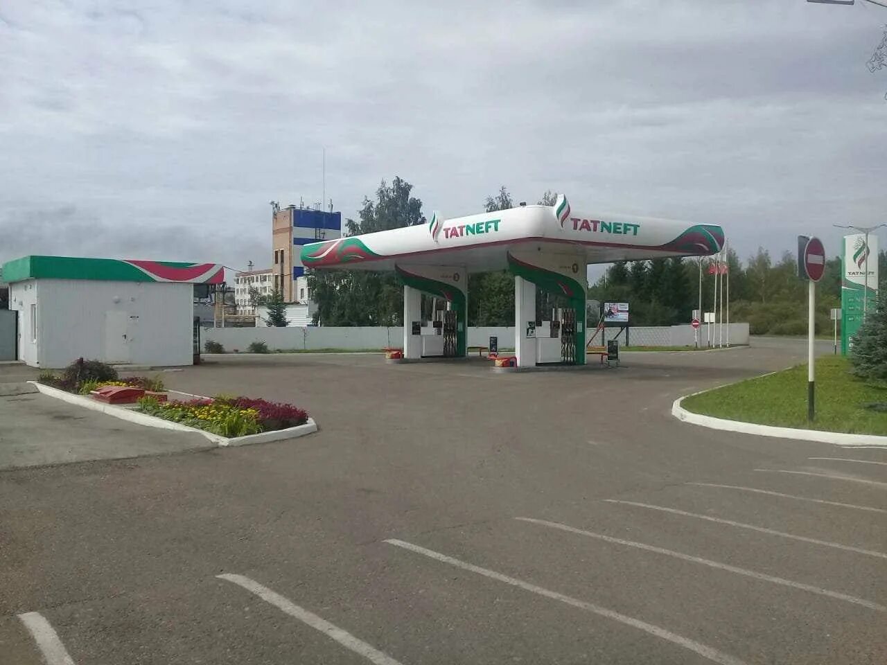 Где находится татнефть. Азс 249 татнефть нижнекамск. азс татнефть альметьевск. заинск татнефть. татнефть в медведево.