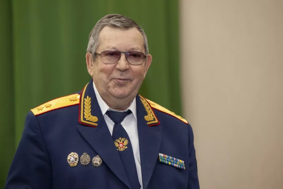 следователь ск рф. следственный комитет украины. бастрыкин в 2000. генерал майор юстиции ск рф. следственный комитет украины.
