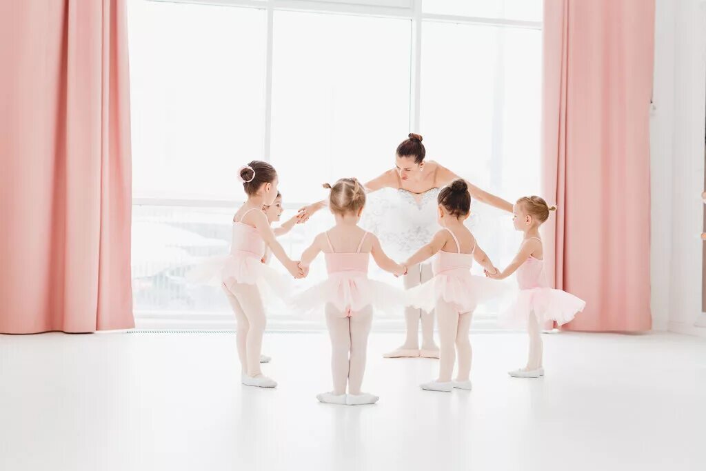 балет с 2 лет сайт. балет от 2 лет москва. балет с 2 лет сайт. балетная школа для детей. балетная школа с 2 лет.