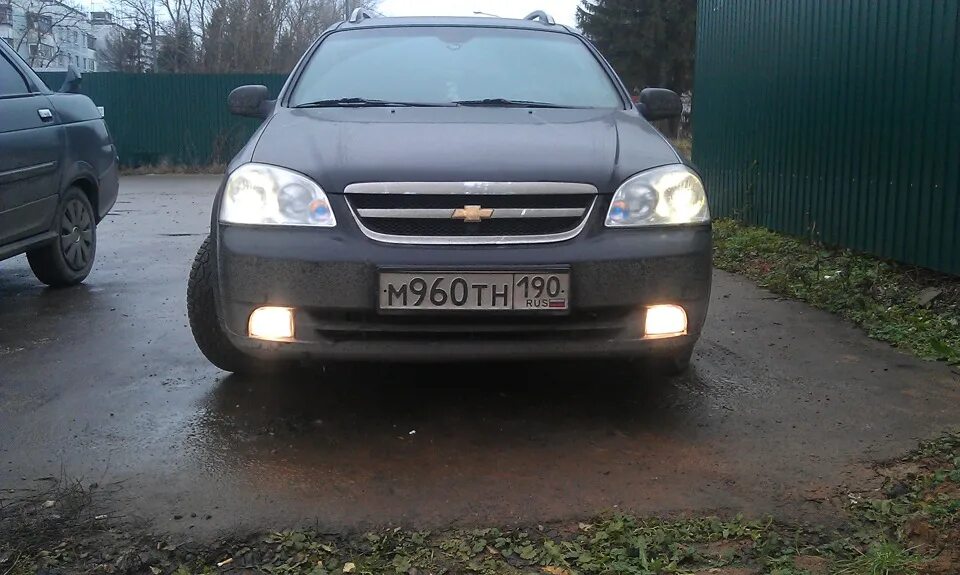 Противотуманки Шевроле Лачетти. Фара противотуманная Chevrolet Lacetti. Противотуманки на Шевроле Лачетти седан. Шевроле Лачетти 2007 туманки. Противотуманные фары лачетти седан