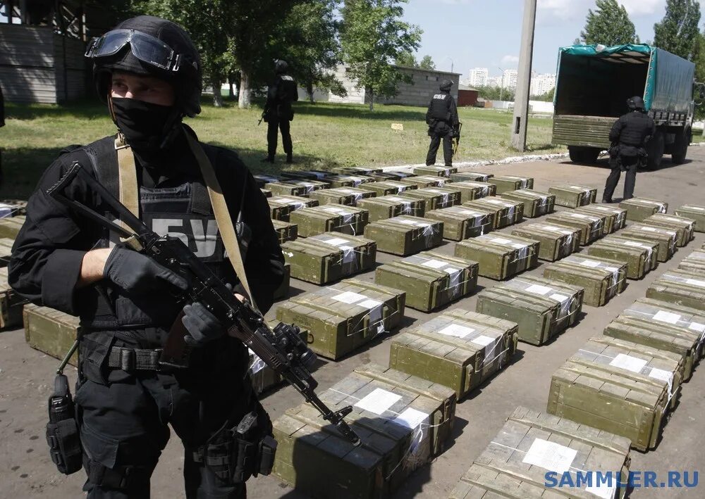 Силовиков отправят. Банду из силовиков задержали. Форма омона. Силовые структуры. Силовиков отправят.