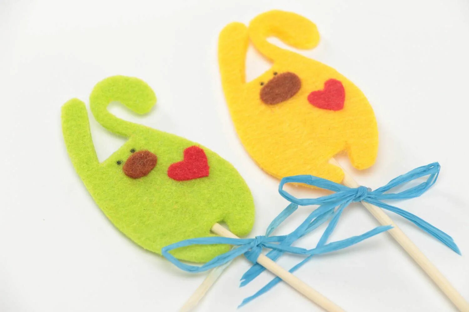 мастер класс из фетра. изделия из фетра для детей. игрушки из фетра.