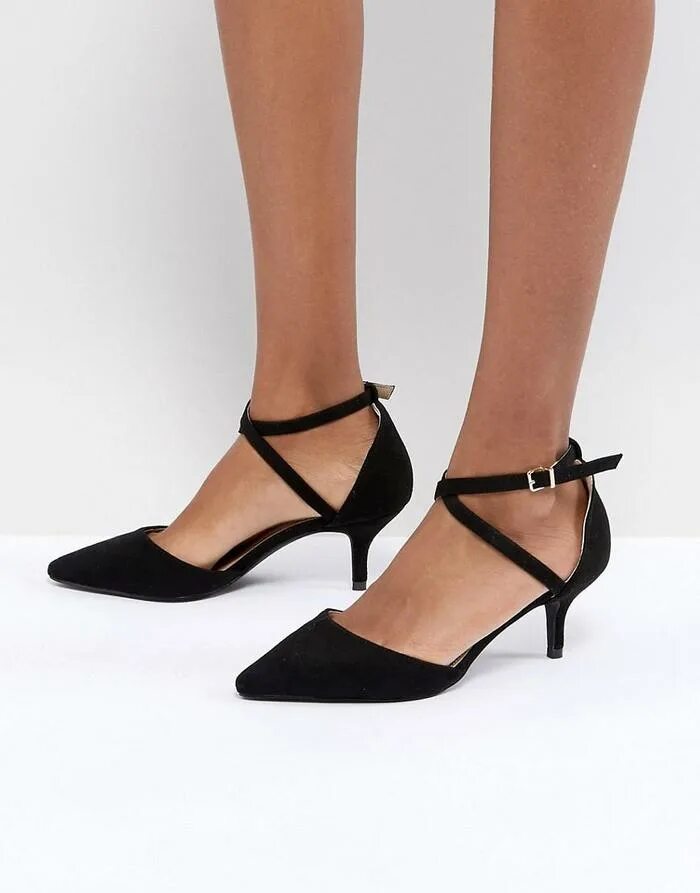 Туфли киттен хилл. Туфли каблук рюмочка. Туфли женские каблук рюмочка. Босоножки киттен хиллс. Туфли женские каблук рюмочка.