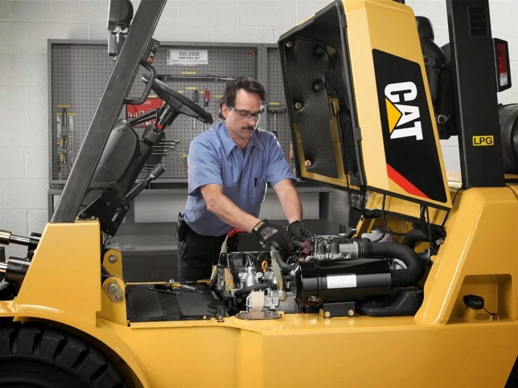 Обслуживание горной техники. Caterpillar ремонт. Механик экскаватора. Сервис спецтехники. Сервис спецтехники.