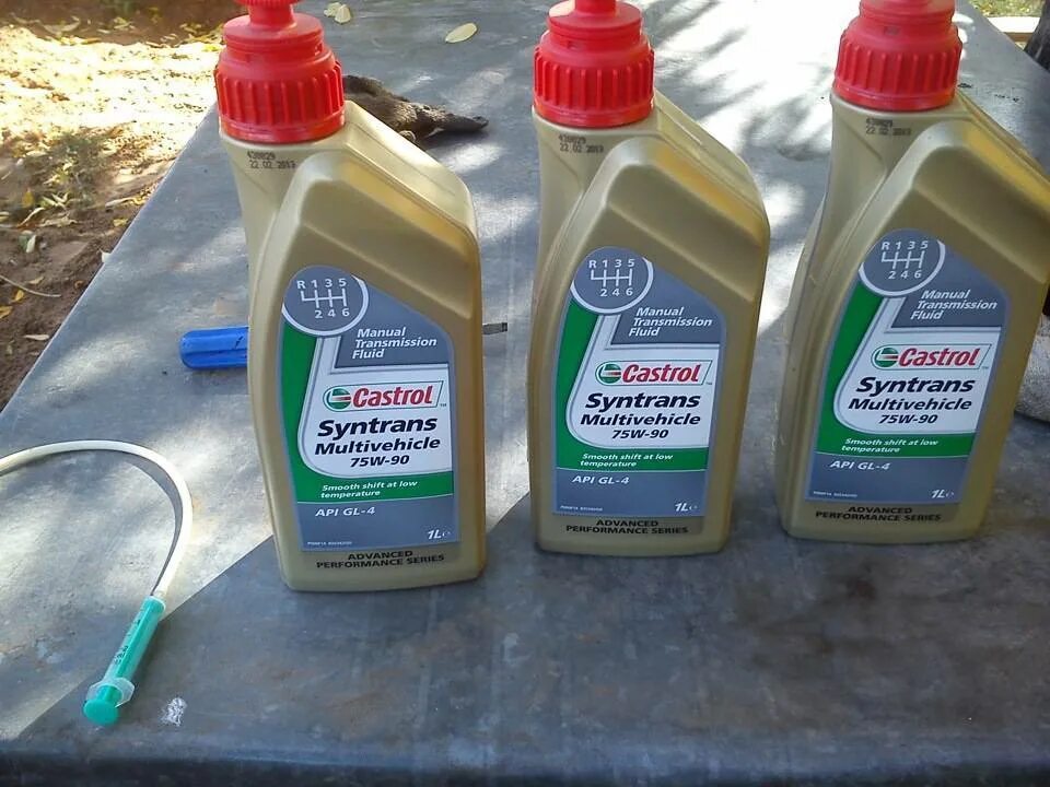 Масло мкпп для mitsubishi asx 1. Масло в коробке передач митсубиси. Mitsubishi lancer 9 масло акпп. Масло мкпп лансер 10 2. Масло в коробке передач митсубиси.