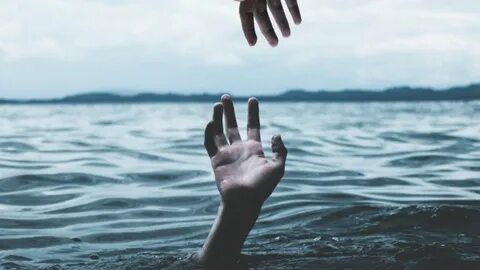Песня в твоих ладонях просто вода