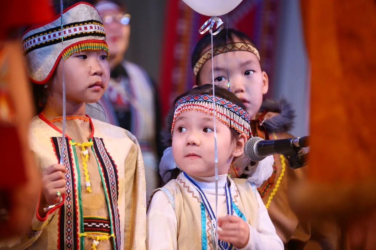 Ассоциация коренных малочисленных народов дальнего востока. Коренные малочисленные народы севера камчатки. Коренных малочисленных народов севера, сибири и дальнего востока. Коренные малочисленные народы камчатки. Программа коренных малочисленных народов.
