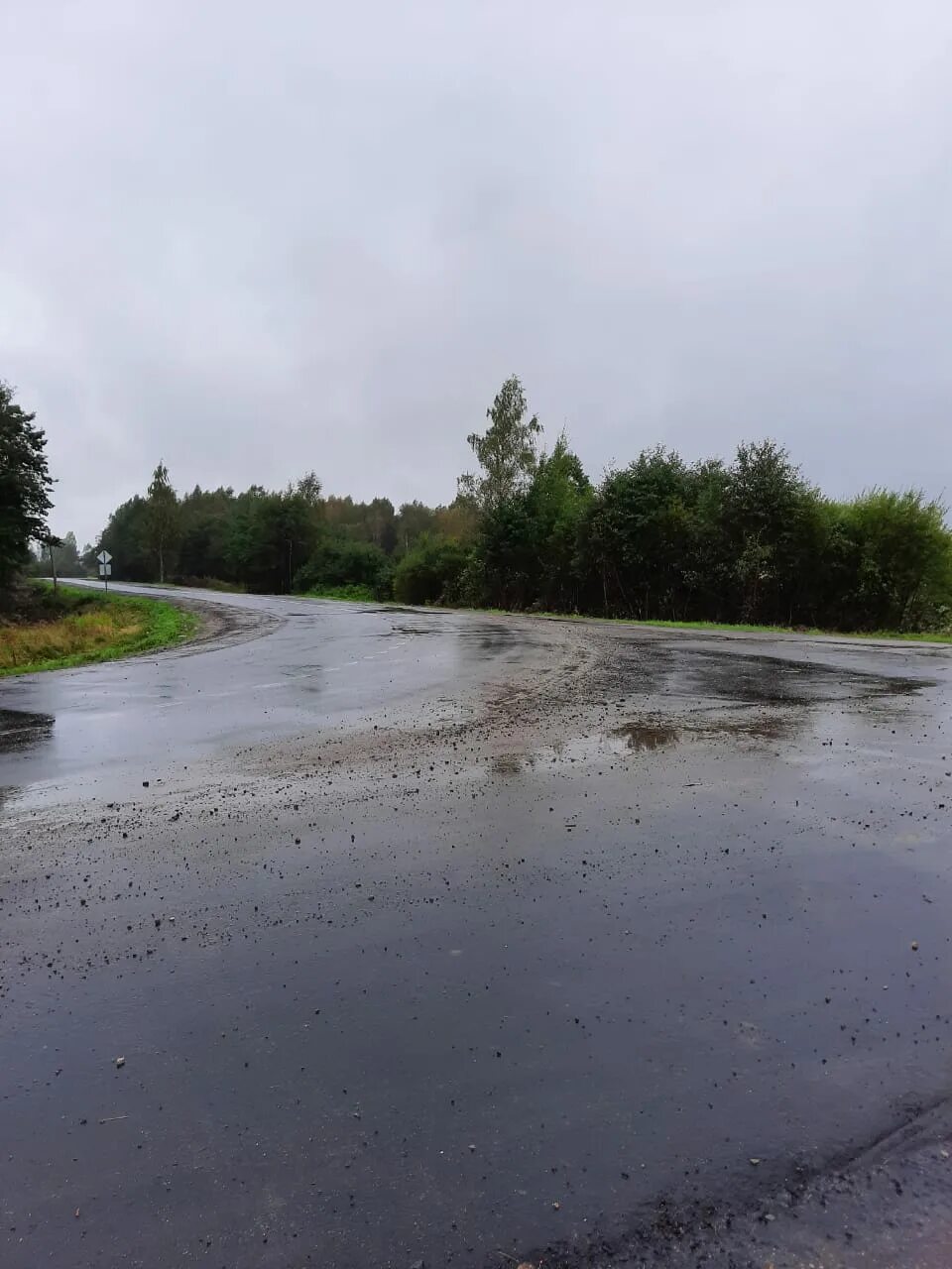 Дорога до брейтово. Углич въезд. Дорога углич ярославль. Рыбалка в брейтово. Дорога некоуз углич.