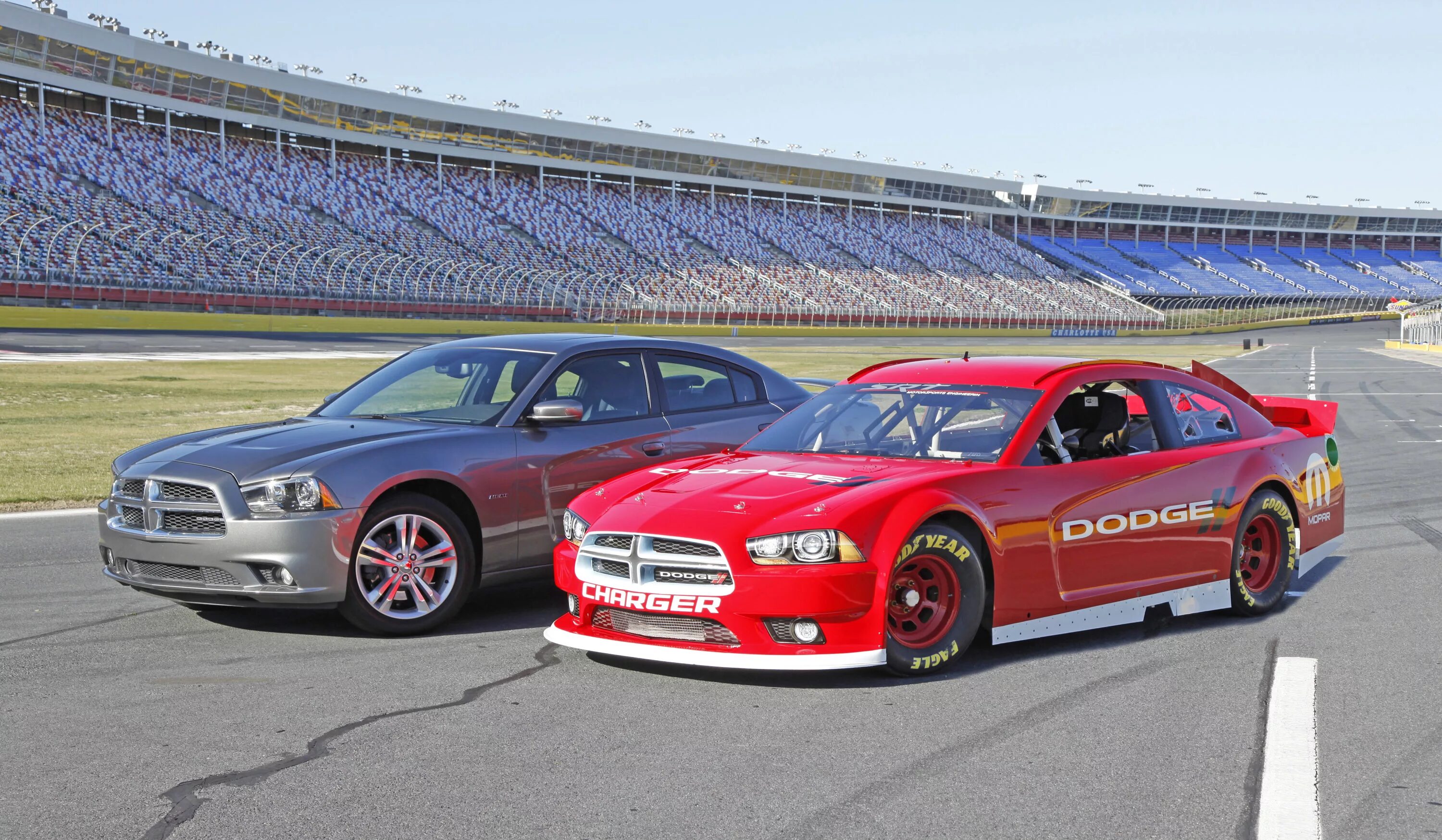 Американские автогонки. Dodge Charger NASCAR 2012. Dodge Charger NASCAR. Dodge Charger NASCAR 2013. Dodge Charger 2014 гоночный.