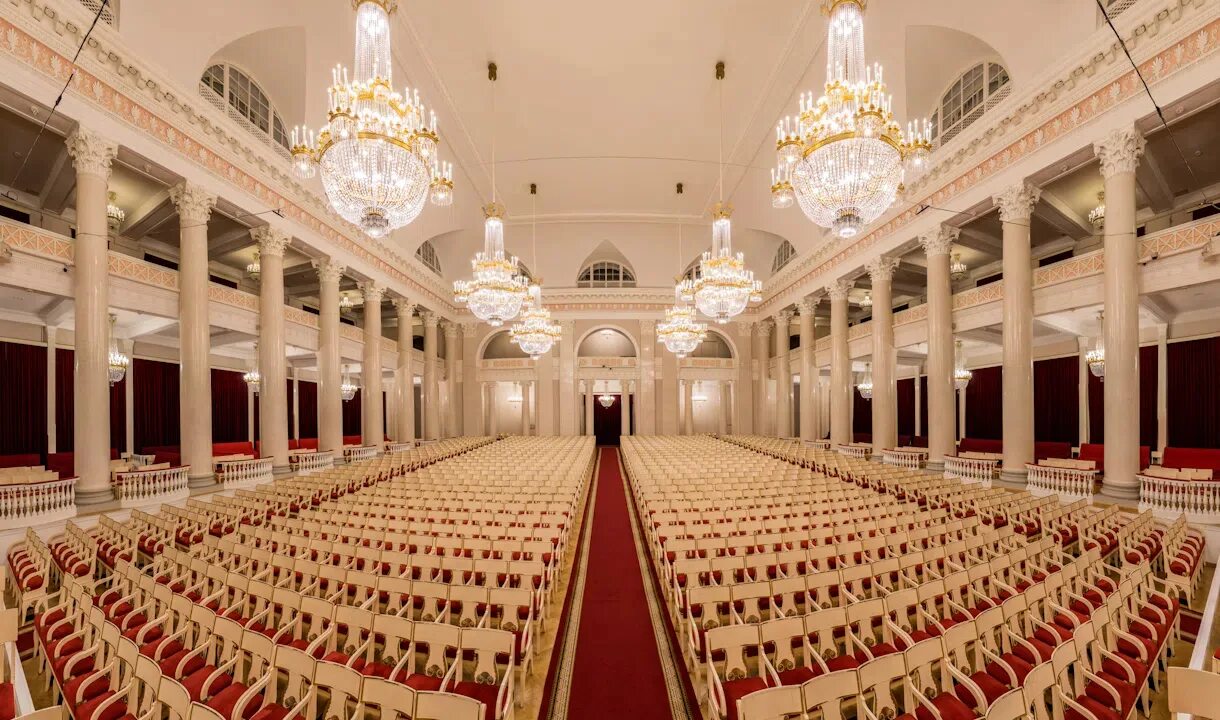 Филармония санкт-петербург большой зал вид с хоров. Спб филармония большой зал абонементы. Афиша большой зал филармонии спб. Большой зал филармонии санкт-петербург. Филармония шостаковича санкт-петербург.