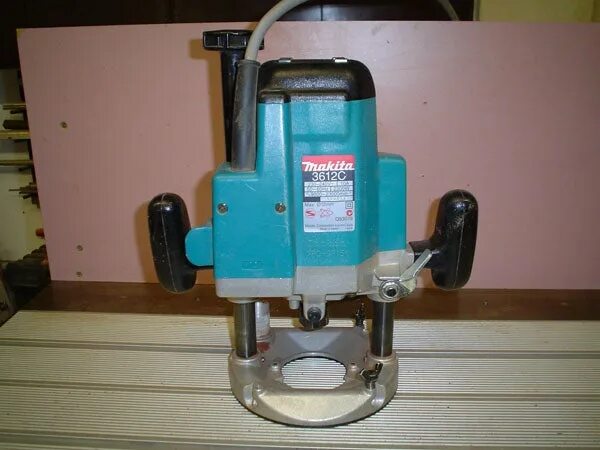 Макита 3612c. Фрезер Makita 3612c. 3612c Makita насадки. Макита 3612с 1500w. Макита 3612