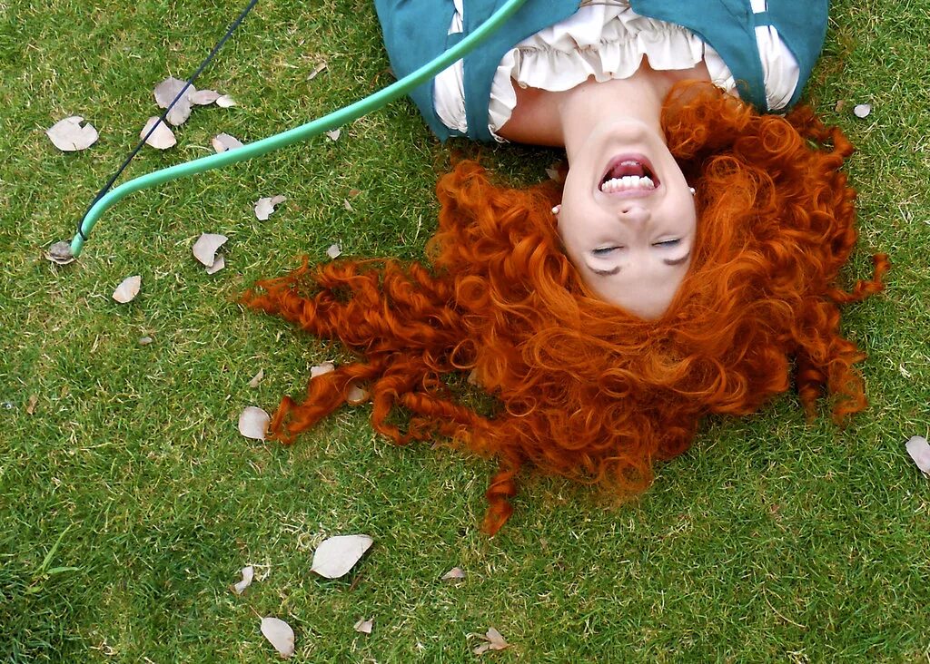 кудрявая девочка. рыжие девушки прикольные. смешная рыжая женщина. рыжая кукла. забавные рисунки девушек.