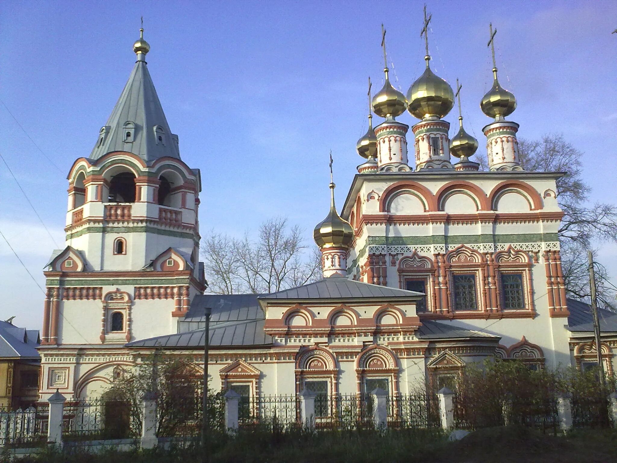 Соликамск город работ. Богоявленская церковь соликамск. архитектура соликамск. церковный ансамбль соликамск. центральный архитектурный ансамбль соликамска.