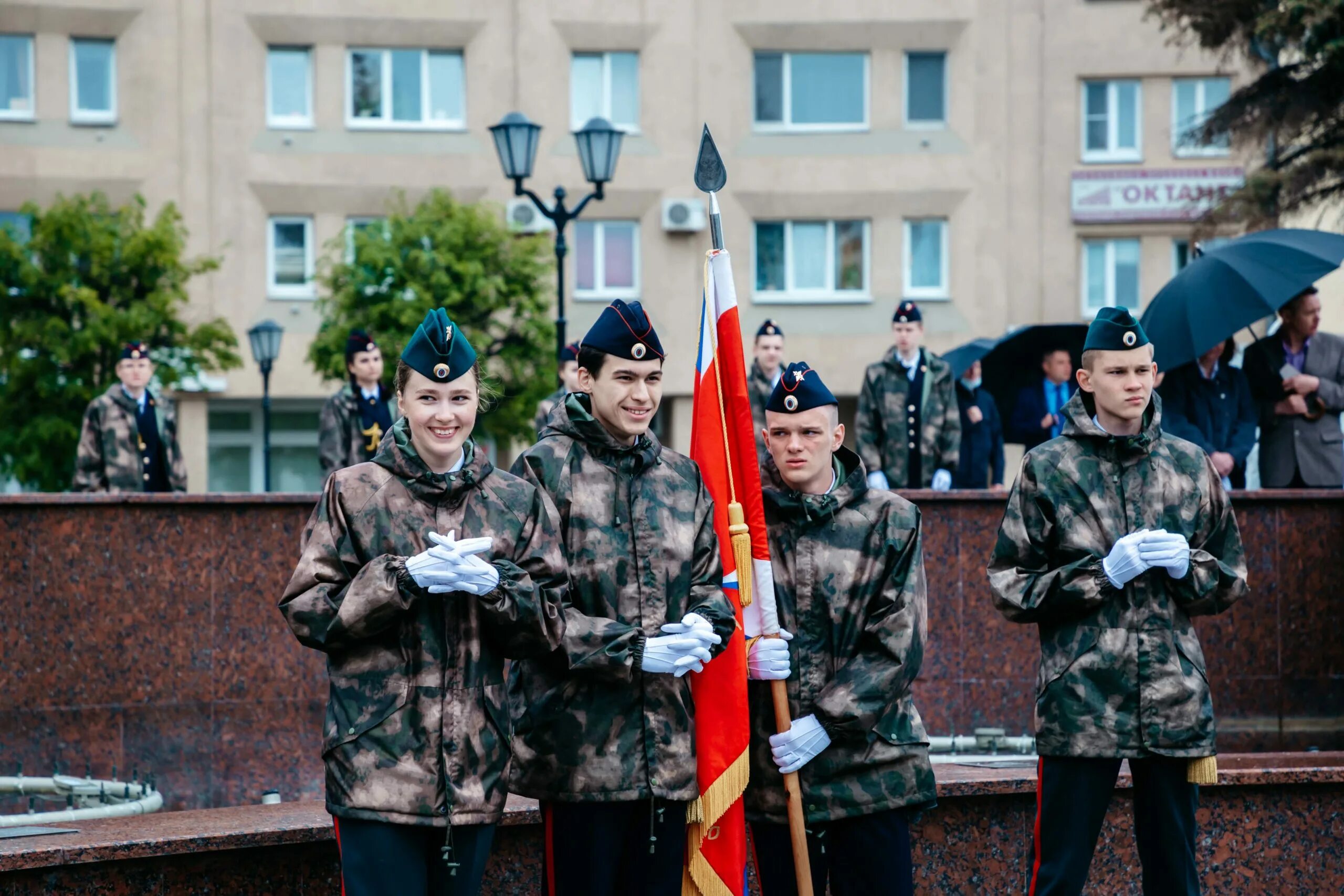 Школа 16 тверь. 16 Школа Тверь кадеты. Тверская кадетская школа 16. Школа 16 кадеты. СОШ 16 Тверь.