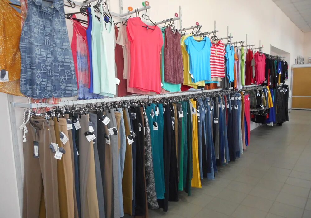 Август раш махачкала. Авито чебоксары одежда. Авито чебоксары одежда. Магазин спецодежды в солнечногорске. Спорт стиль чебоксары.