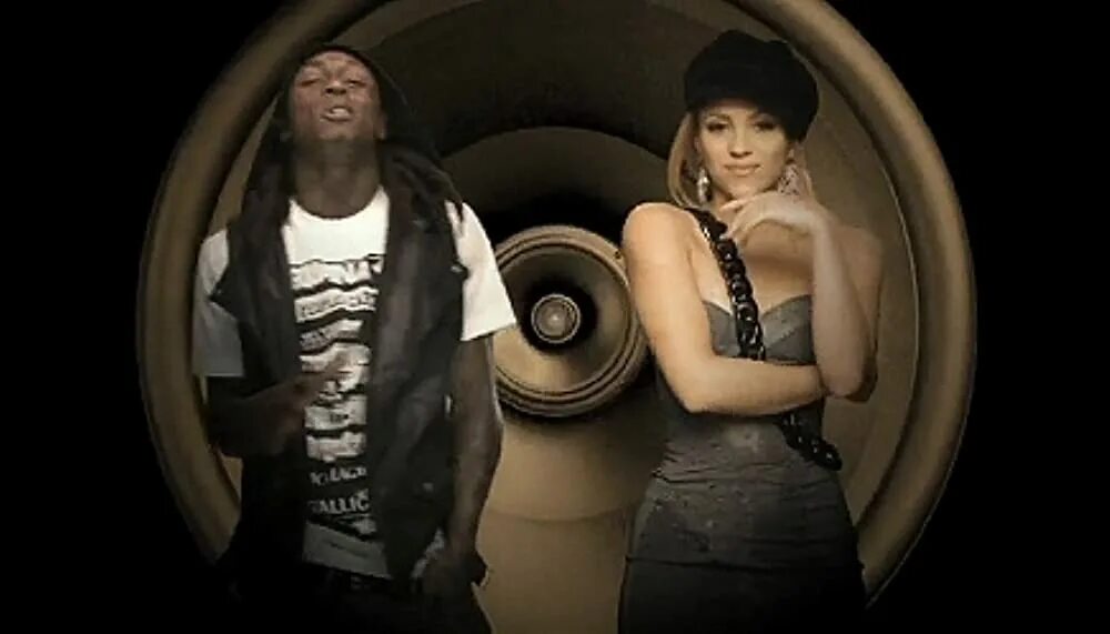 Give to me bred. Shakira Lil Wayne give it up to me. Shakira Concert. ГИВ ИТ ап.