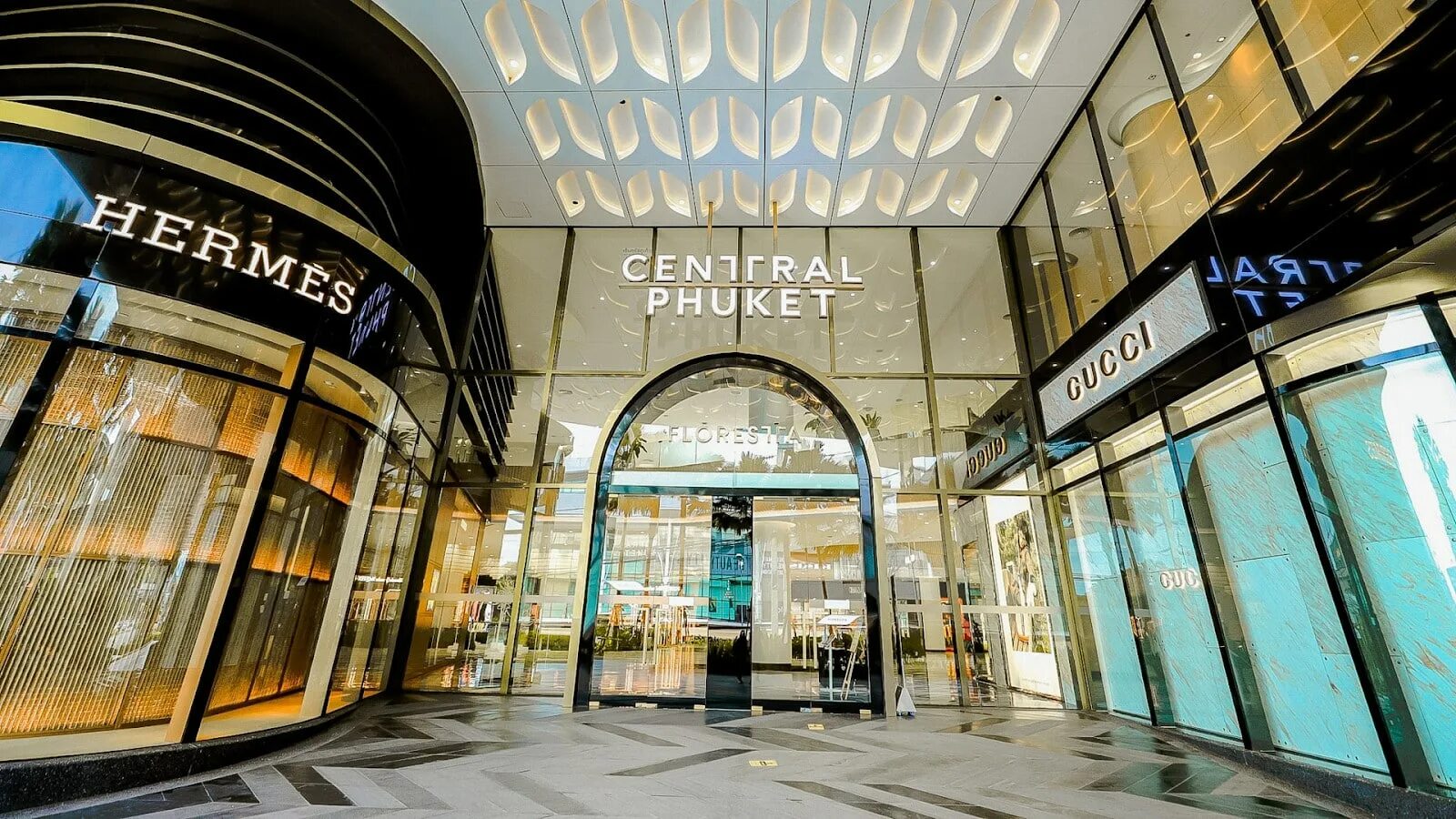 Торговый центр central. Централ пхукет торговый центр. луи виттон пхукет. фестиваль пхукет торговый центр. централ фестиваль пхукет.