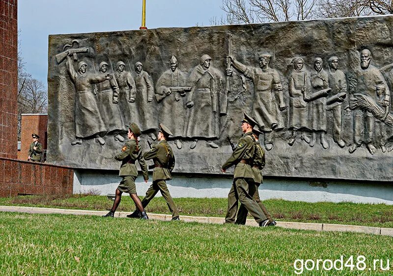 Липецк 9 мая. День Победы парад. День Победы танец Липецк. День Победы спектакль Липецк. 9 Мая поезд Победы.