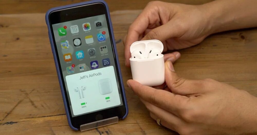 Ios 18 airpods. Airpods. airpods 3. iphone 15 pro and airpods 3. новые airpods с экраном.