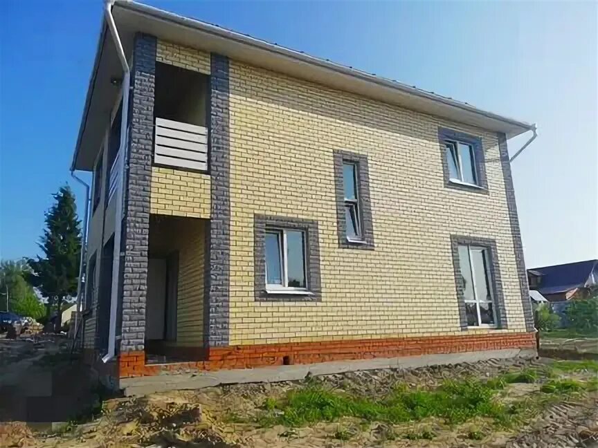 Дом в столбищах лаишевского