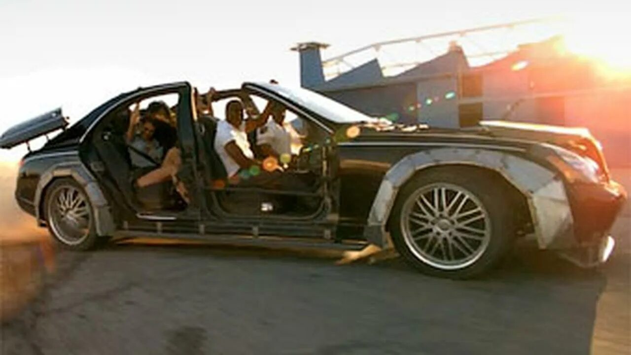 Канье уэст майбах. Майбах jay-z. Клип майба. Maybach music group selfmade 3. Maybach music group selfmade 3.