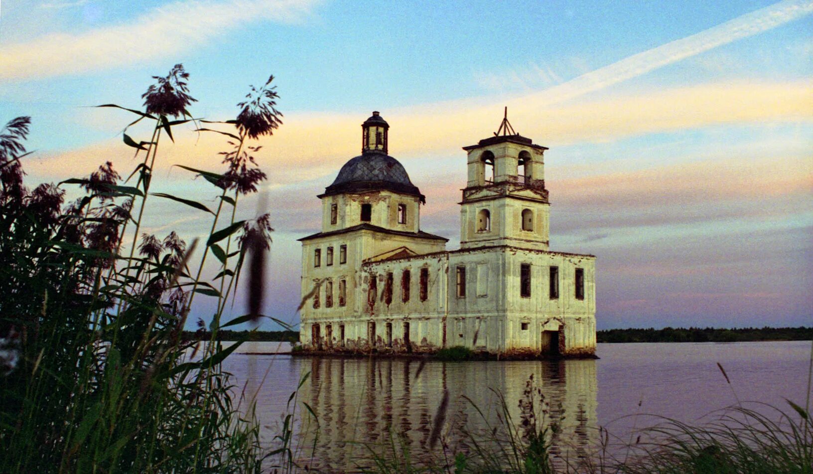 Церковь Рождества Христова (Крохино). Храм Рождества Христова села Крохино. Затопленная Церковь Рождества Христова в Крохино. Церковь в Крохино Белозерский район Вологодской области.