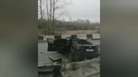 2 тела без головы
