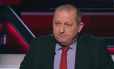 Политик эксперт