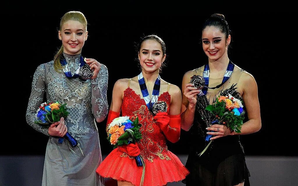 Финал гран при юниоров. Финал гран при россии по фигурному катанию 2023 камила валиева. Фигурное катание юниорки фото. Финал гран при юниоров. Финал гран при юниоров.