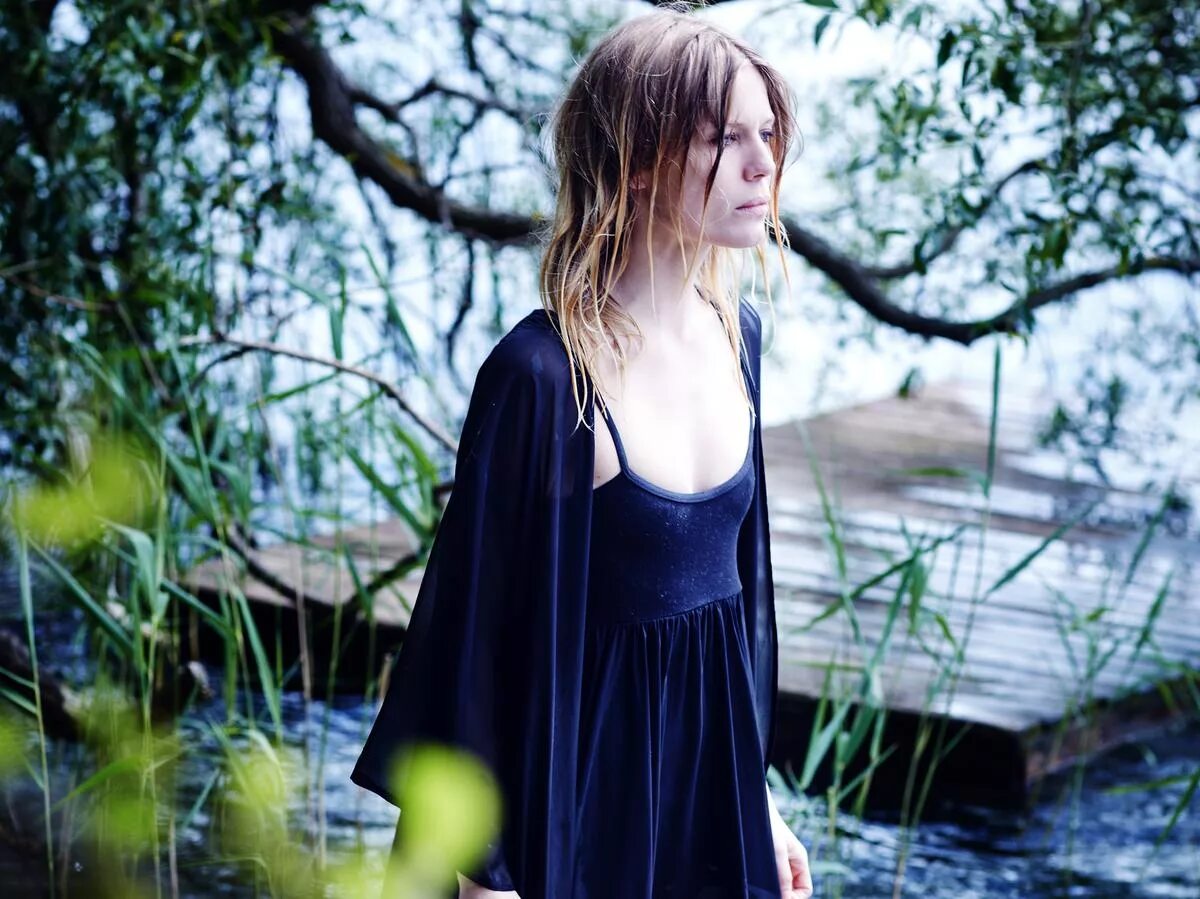 Myrkur. Amalie bruun myrkur. группа myrkur. myrkur дискография.