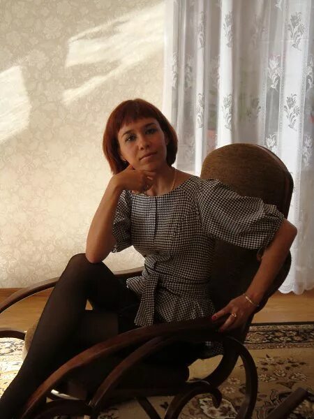 Инна, 42 года, Козерог, из г. Ставрополь познакомится c целью Семья,Совместный д