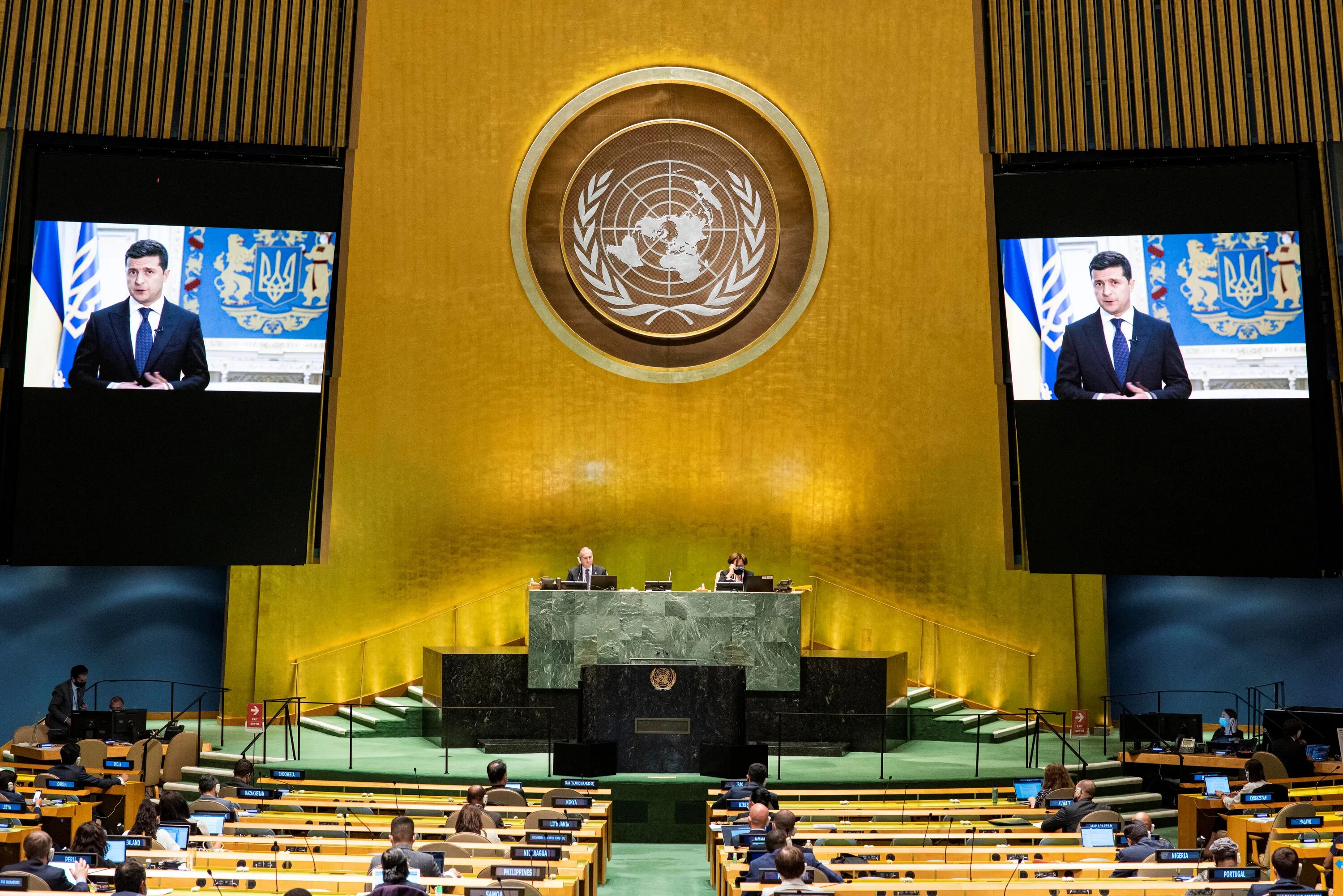 Генеральная Ассамблея ООН (организация Объединенных наций).. Зал Генеральной Ассамблеи ООН. Зал заседания Генеральной Ассамблеи ООН. 75 Сессия Генеральной Ассамблеи ООН.