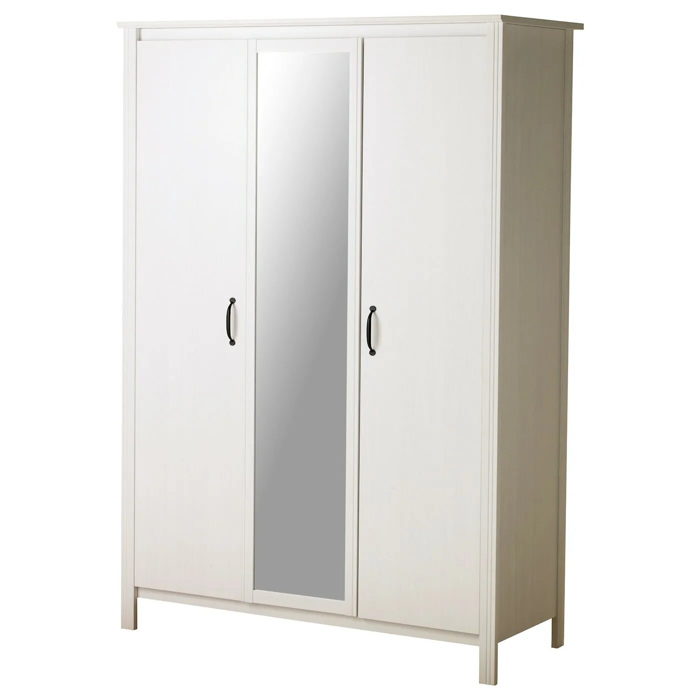 Купить недорого икеа. Ikea Brusali шкаф. БРУСАЛИ икеа платяной шкаф. Шкаф платяной икеа белый. Шкаф икеа белый трехдверный.