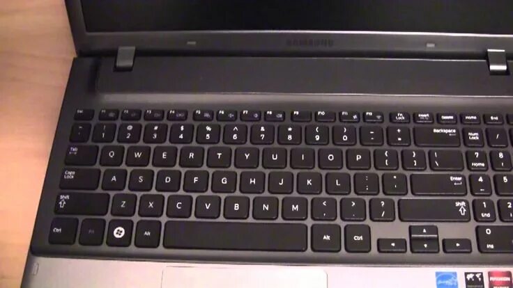 Как разобрать ноутбук самсунг np350v5c Разборка ноутбука Samsung NP R503E YouTube